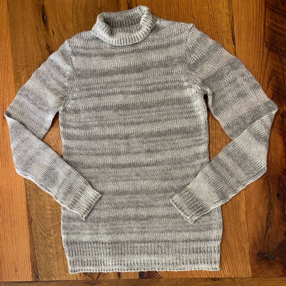 Moth Anthropologie Long Sleeve Turtleneck Sweater with Soft Gray Stripes, Sz XS
